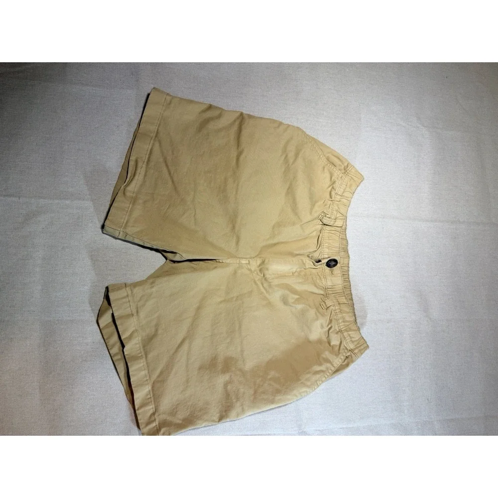 Chubbies Men's Khaki Shorts, Size M, 7 Inseam, Elastic Waist